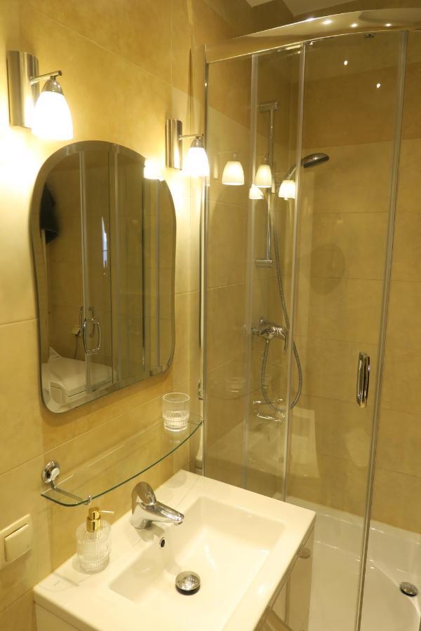 Apartament Geneva Varsovia Exterior foto